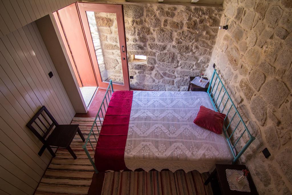 Gasthaus Casas Dos Avos Vale de Cambra Zimmer foto
