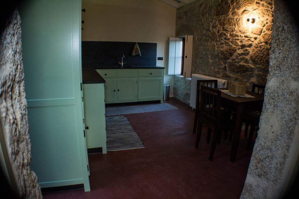Gasthaus Casas Dos Avos Vale de Cambra Zimmer foto